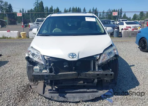 2015 Toyota Sienna Limited 7 Passenger/Limited Premium 7 Passenger/Xle 7 Passenger/Xle Premium 7 Passenger z USA, uszkodzony, nr VIN 5TDDK3DC6FS114592